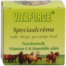 Foto van Vitaforce paardenmelk special creme 50ml via drogist
