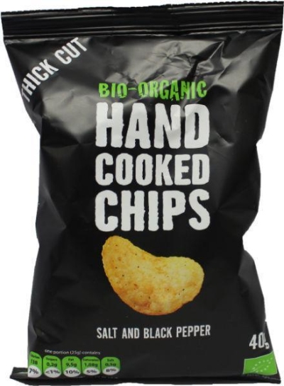 Foto van Trafo chips handcooked zout en peper 40g via drogist