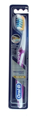 Foto van Oral-b tandenborstel pro expert premium pro flex medium 1st via drogist