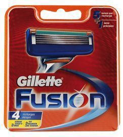 Foto van Gillette scheermesjes fusion 4st via drogist
