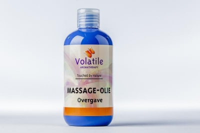 Foto van Volatile massageolie overgave 250ml via drogist