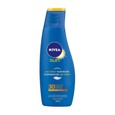 Foto van Nivea zonnebrand melk spf30 200ml via drogist